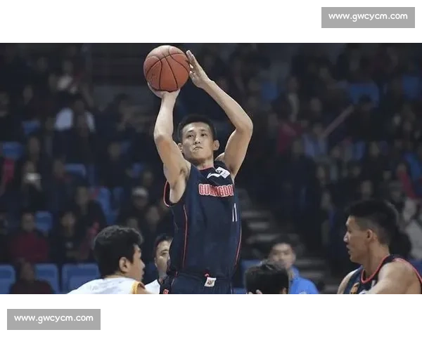曾繁日官宣加盟深圳男篮!2 年合同开启新征程,已正式报到 曾繁日官宣加盟深圳男篮!2 年合同开启新征程,已正式报到